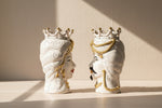 Carica l'immagine nel visualizzatore di Gallery, Coppia Teste di Moro “Trecce &amp; Perle Oro”  – Ceramica di Caltagirone Fatto a Mano
